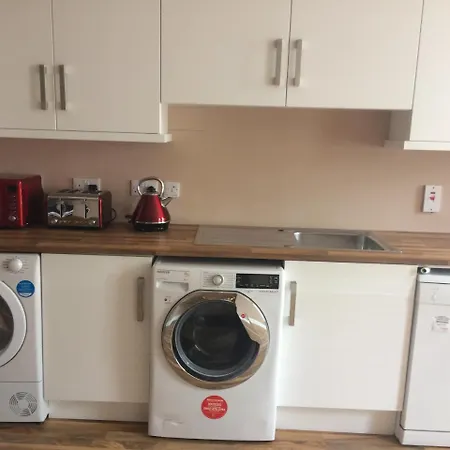 Bijoux By The Lee Cork