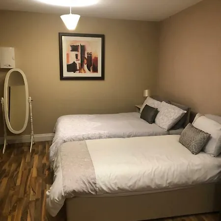 Bijoux By The Lee Bed & Breakfast Cork
