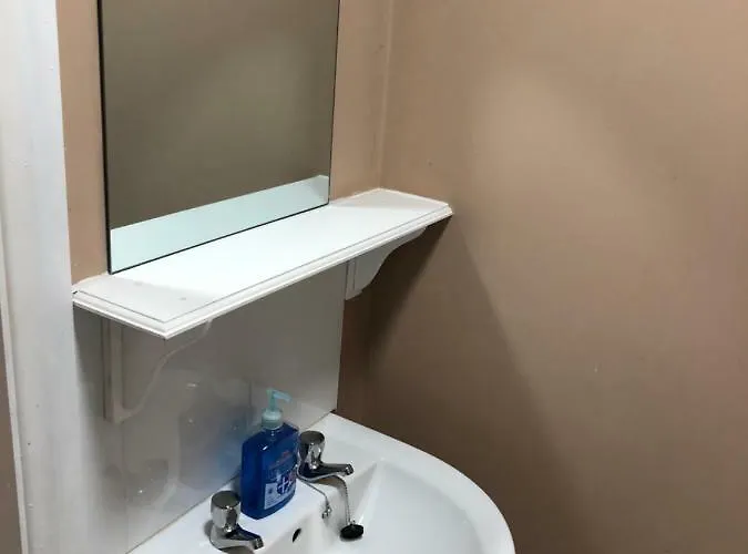 Bijoux By The Lee Корк