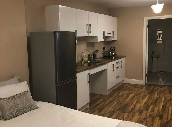 Bijoux By The Lee * Корк