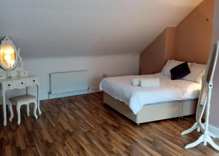 Bijoux By The Lee * Cork