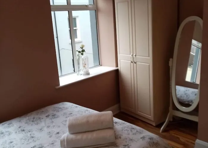 Bed & Breakfast Bijoux By The Lee Cork